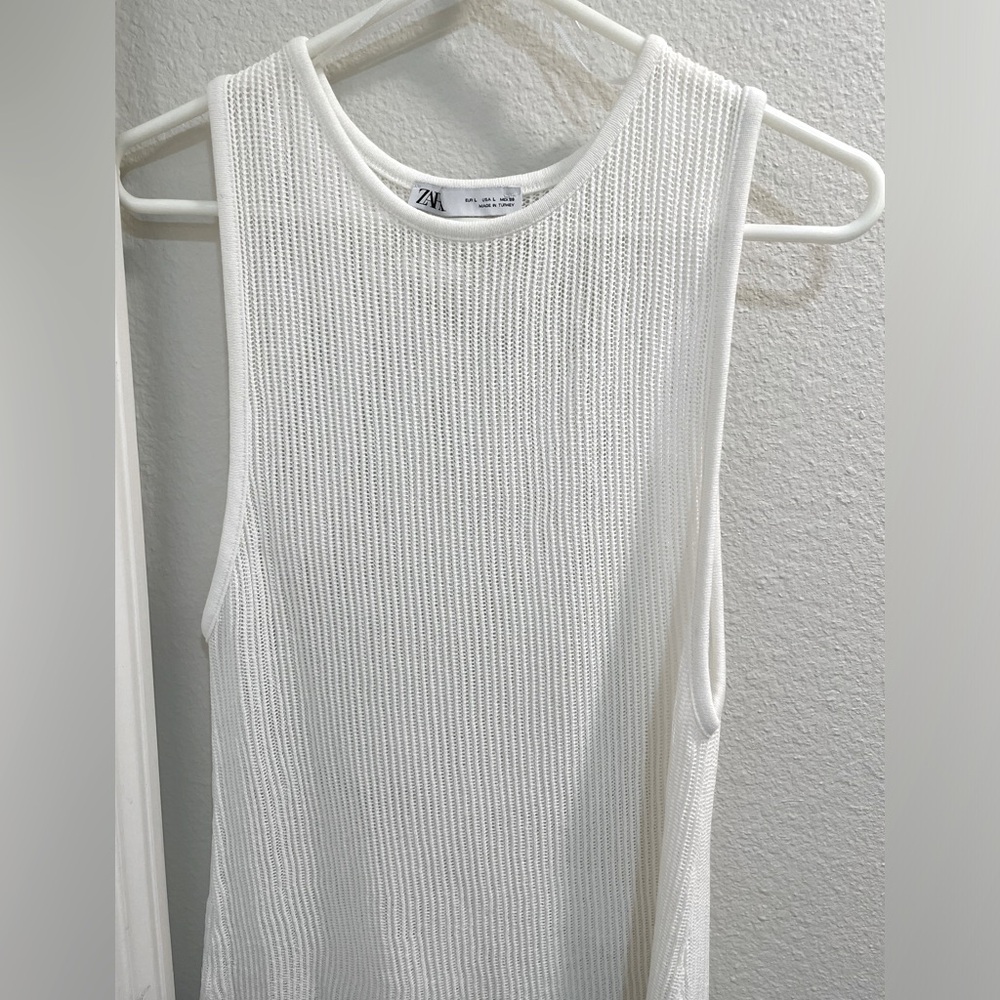 New! Zara mesh tank